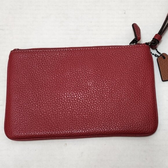 Coach Disney Minnie Mouse Wristlet - Red Leather - Picture 13 of 13